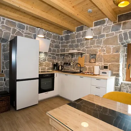 Stone House Orsulica