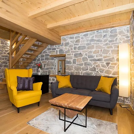 Stone House Orsulica Tugare