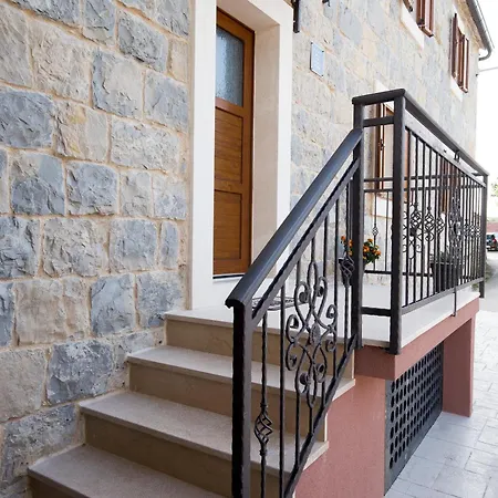 Stone House Orsulica