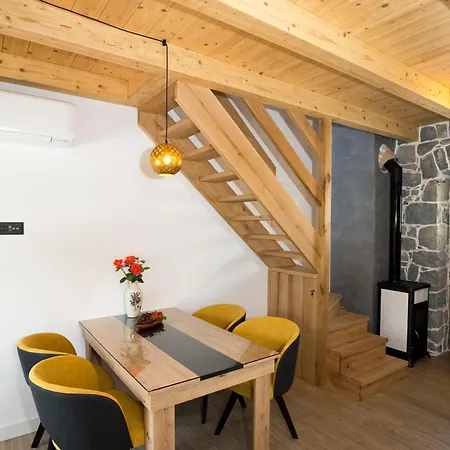 Stone House Orsulica *