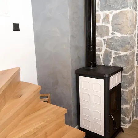 Stone House Orsulica * Tugare
