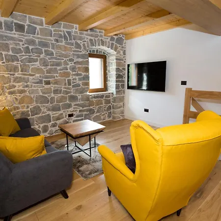 Stone House Orsulica Сasa de vacaciones Tugare