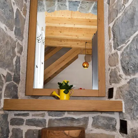 Stone House Orsulica Tugare
