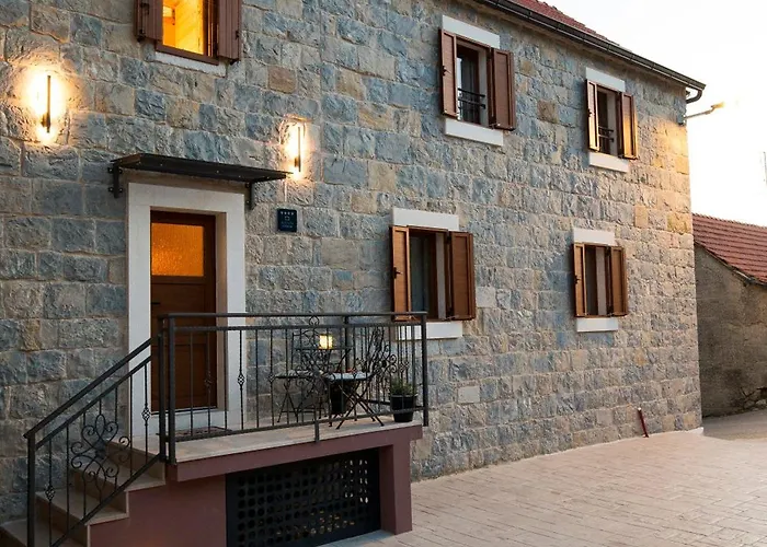 Stone House Orsulica Casa vacanze *