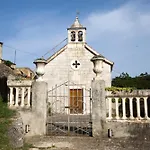 Stone House Orsulica 度假居