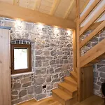 Stone House Orsulica * Tugare