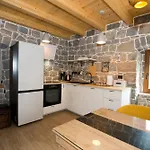 Stone House Orsulica
