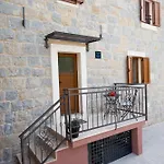 度假居 Stone House Orsulica Tugare
