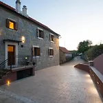 度假居 Stone House Orsulica Tugare
