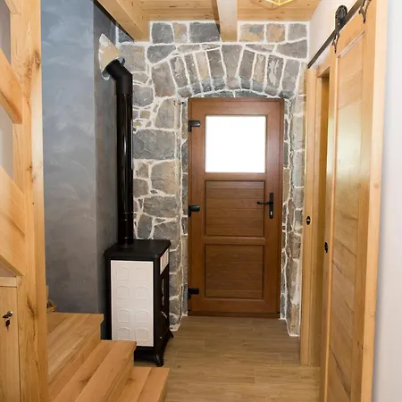 Stone House Orsulica * Tugare